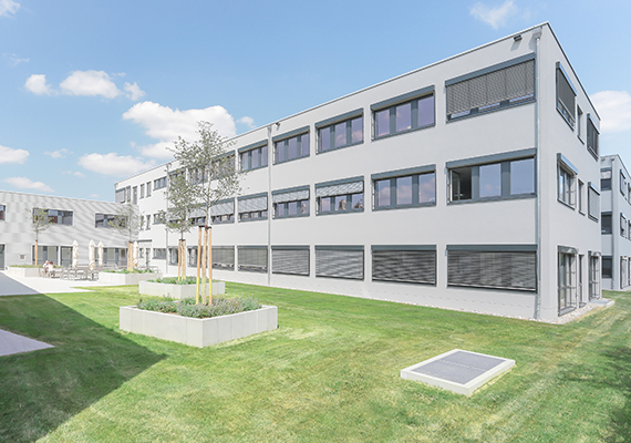 [Translate to Deutsch (CH):] Neubau Bürogebäude Modulbauweise Kontron Augsburg