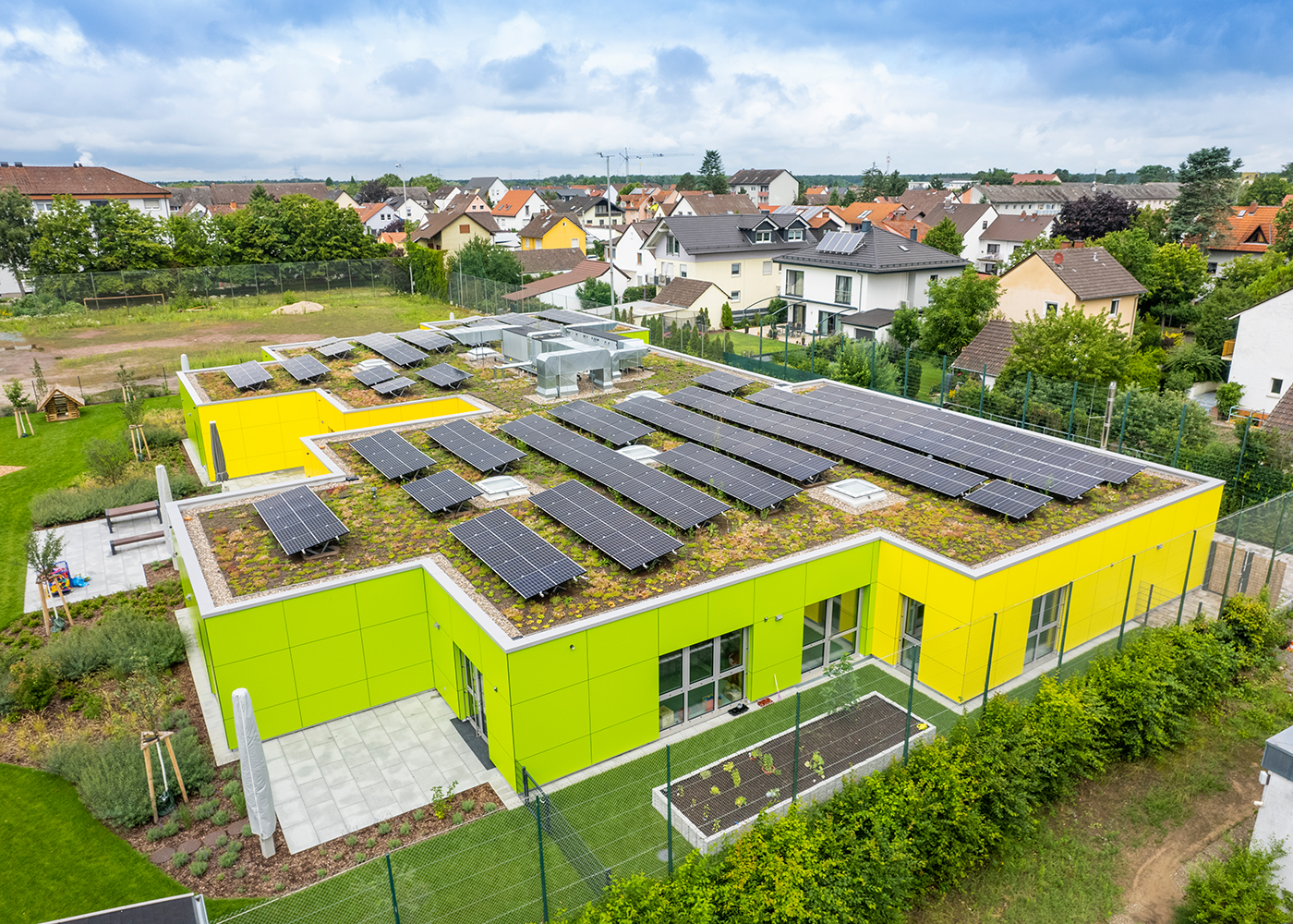 Grünbedachung Photovoltaik